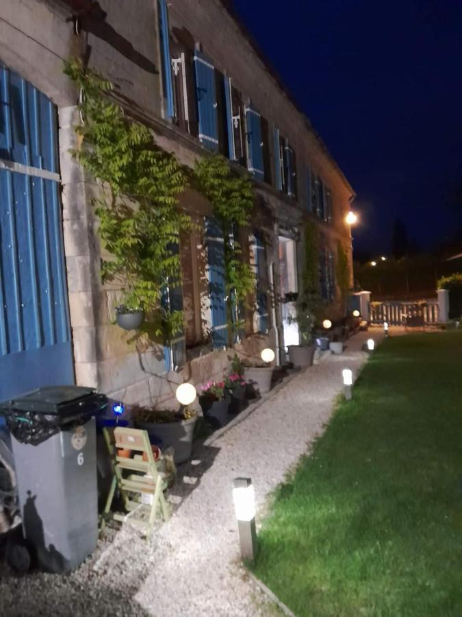 La Charentaise Des Lilas Saint-Léger エクステリア 写真